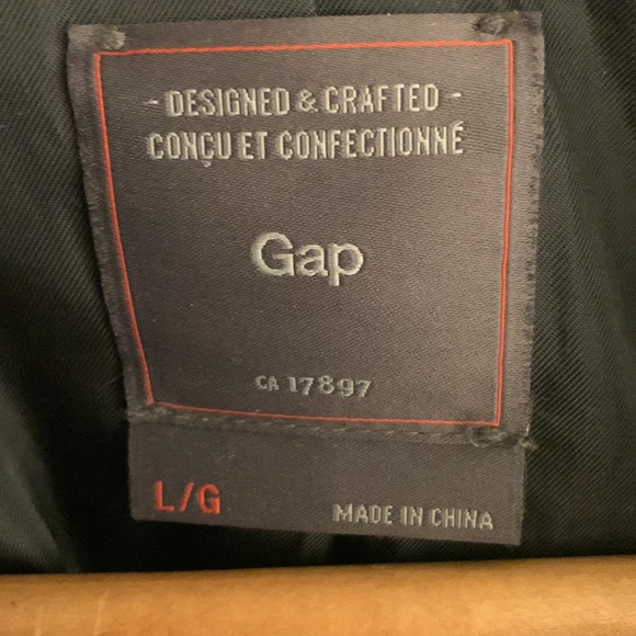 Gap (L) - Picture 15 of 16